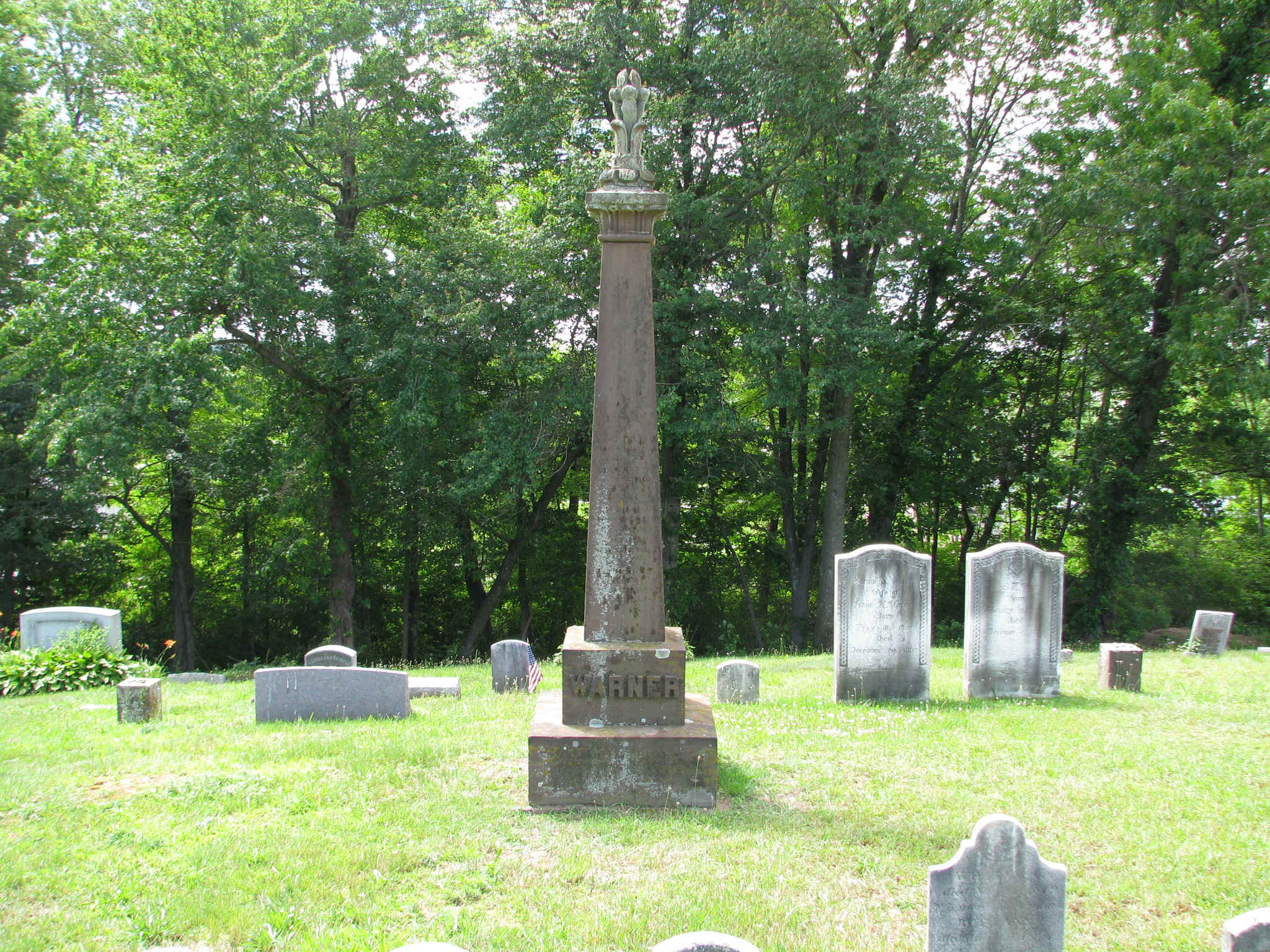 Warner14.jpg (573381 bytes)